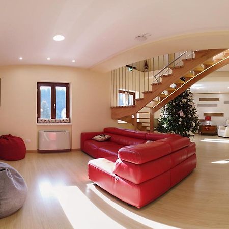 Abete Bianco - Albergo Del Natale カミリアテッロ・シラーノ エクステリア 写真