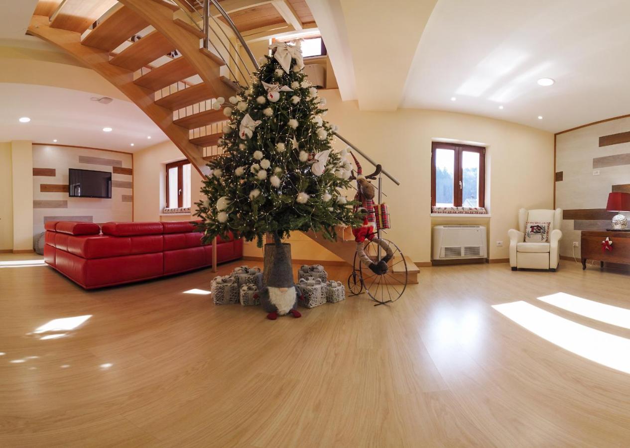 Abete Bianco - Albergo Del Natale カミリアテッロ・シラーノ エクステリア 写真