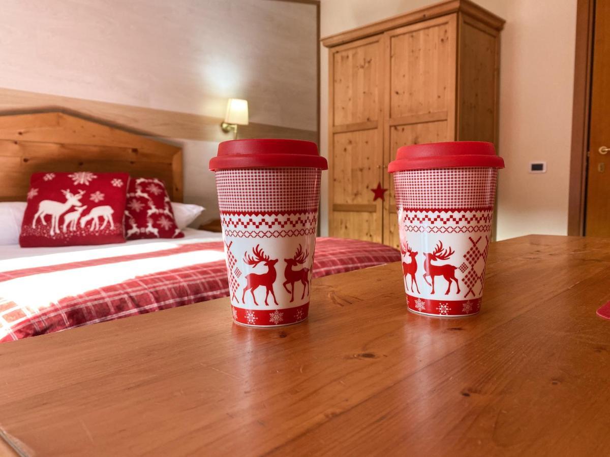 Abete Bianco - Albergo Del Natale カミリアテッロ・シラーノ エクステリア 写真